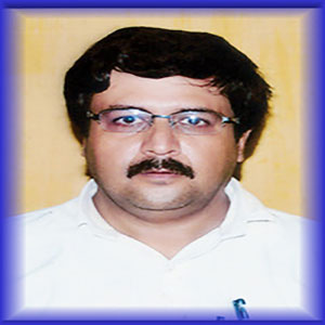 DR. KINGSHUK CHAKRABORTY	